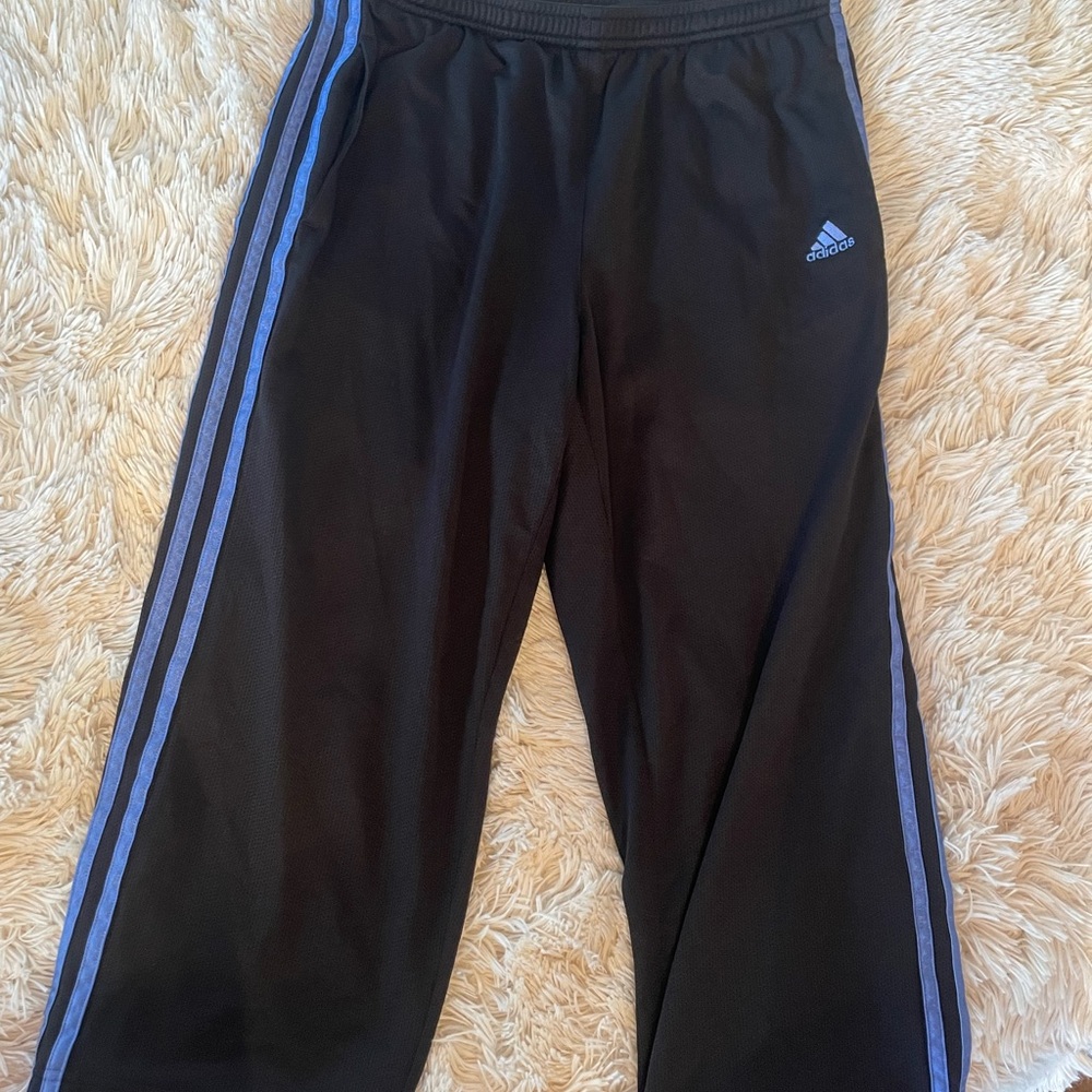 Adidas cropped capri pants